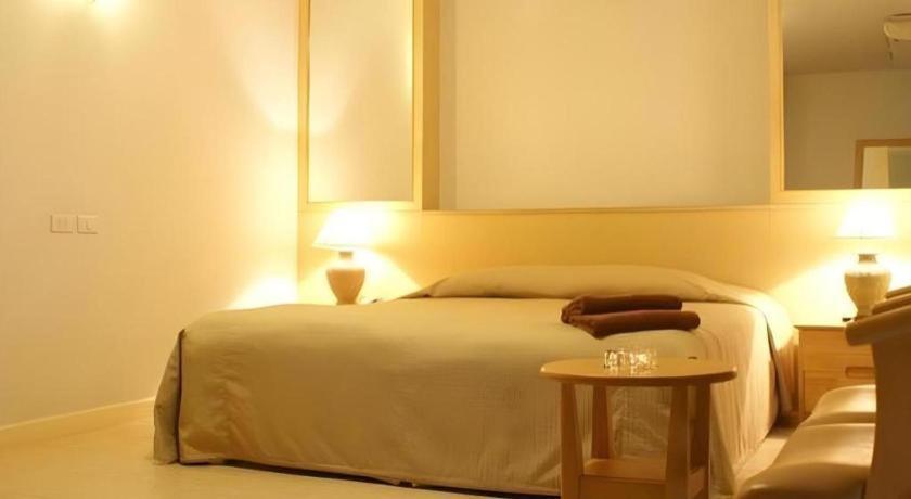 Diamond City Place Hotel Pattaja Kültér fotó
