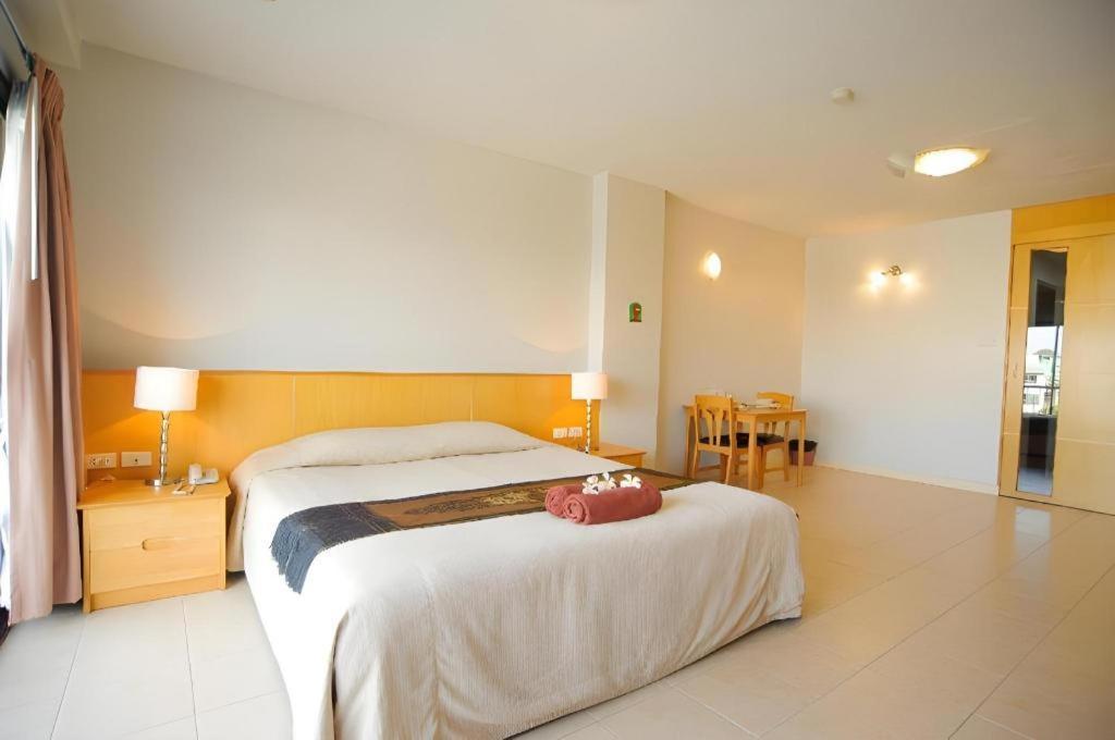 Diamond City Place Hotel Pattaja Kültér fotó